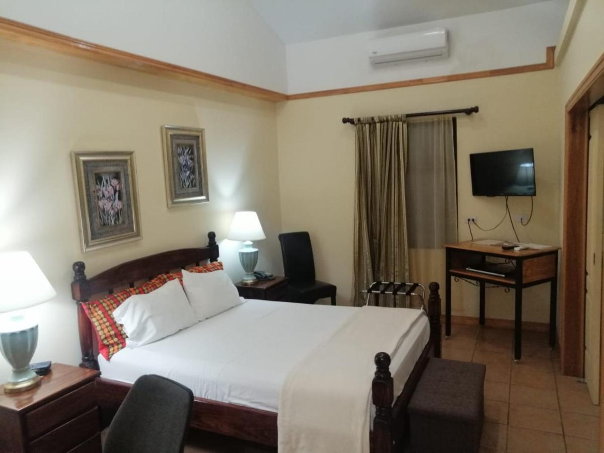 Apartotel Don Francisco San Jose  Exterior photo